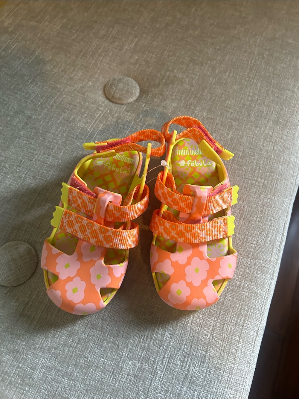 Mini Melissa sandals T9